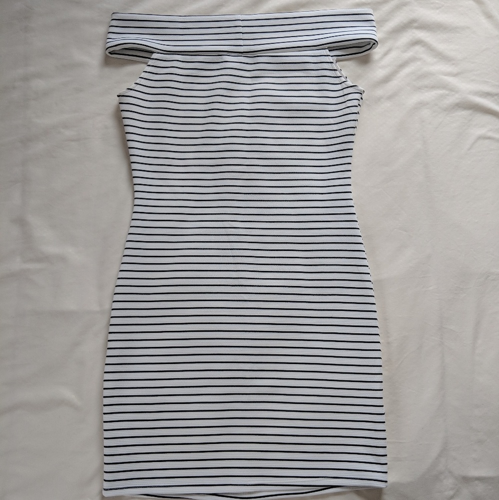 Striped fitted open shoulder mini dress